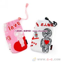 多功能收纳袋的多样选择：从化妆袋到束口袋